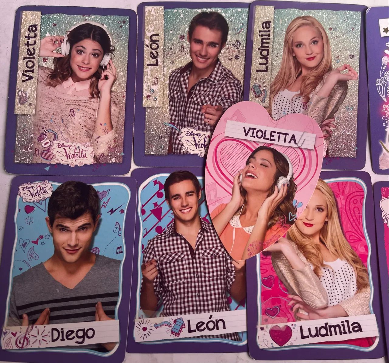 violetta cards VALOR ILUSTRATIVO - LEIA