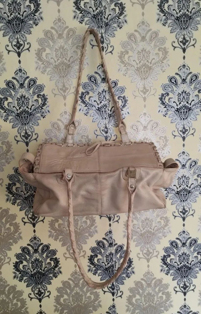 Bolsa de ombro em couro branca  - Foto 3