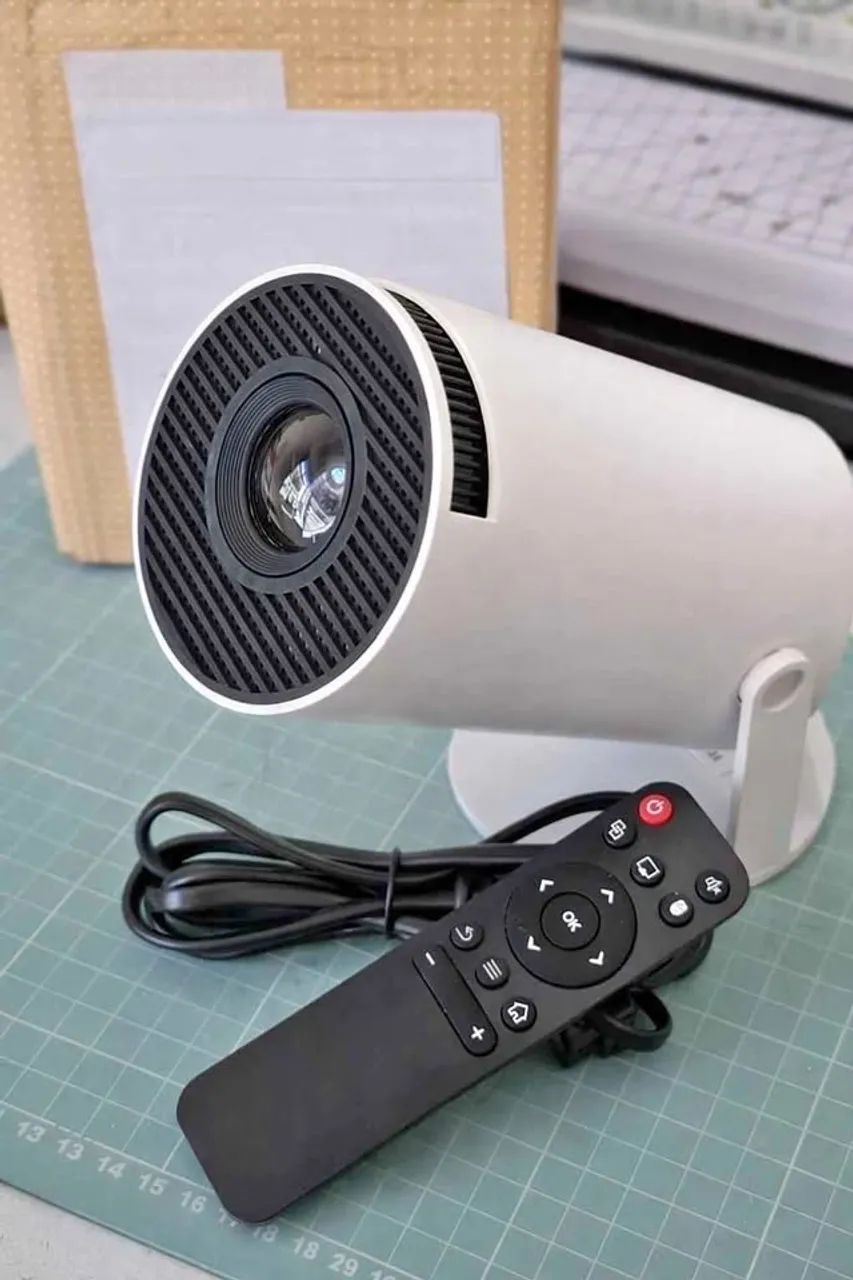 PROJETOR HD SMART ANDROID - NOVO LACRADO WIFI E BLUETOOTH
