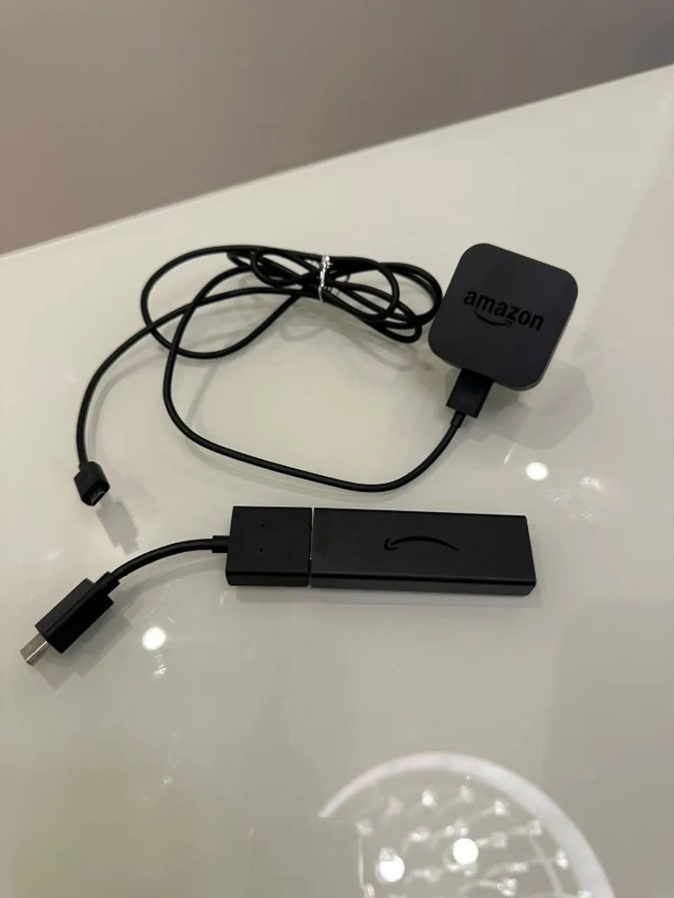 Amazon Fire TV Stick Lite 2ª Geração Full HD com Alexa - Foto 3
