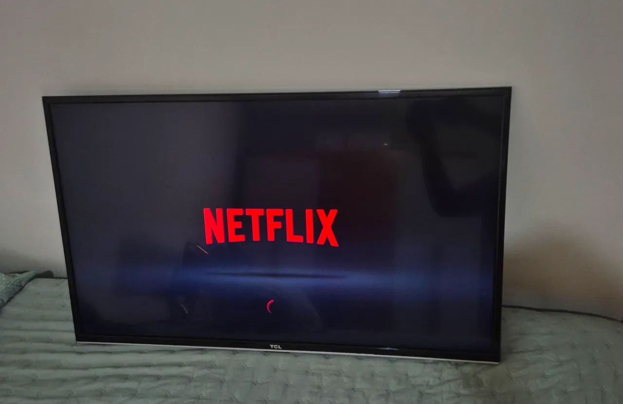 Smart TV 40 Polegadas 