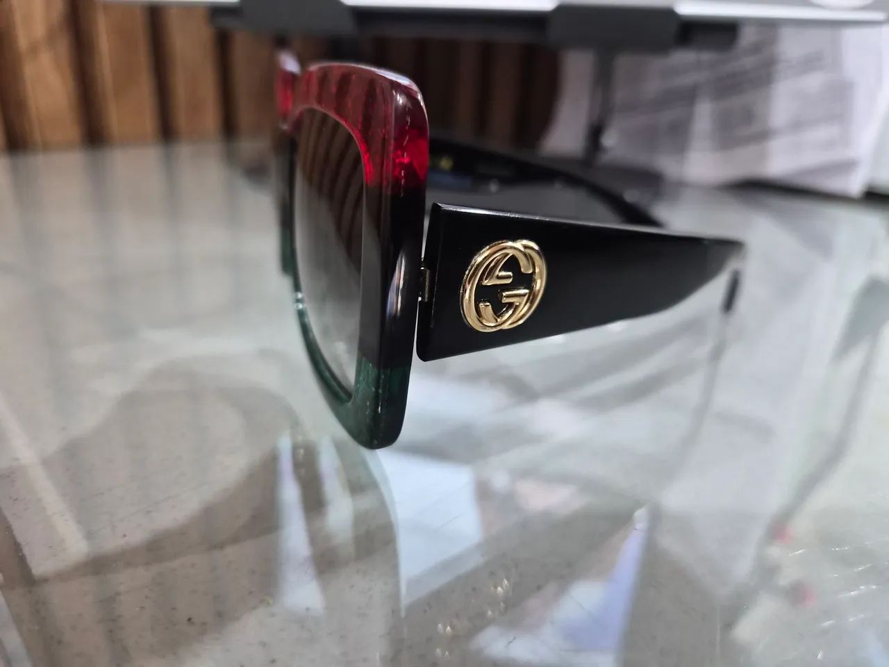 Óculos Gucci original - Foto 3