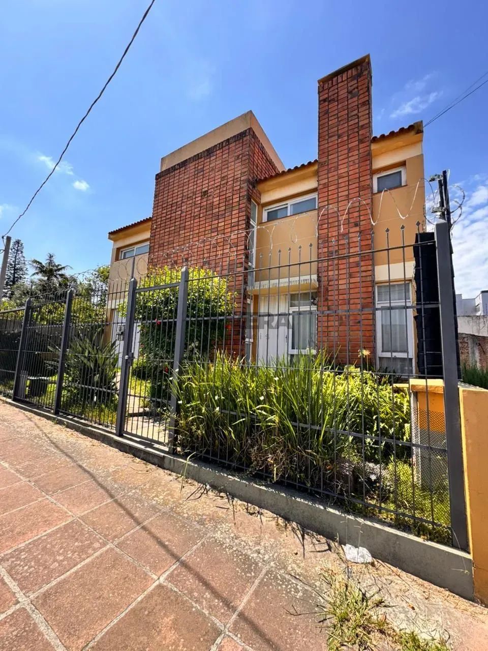 Sobrado à Venda no Centro  Zona Norte