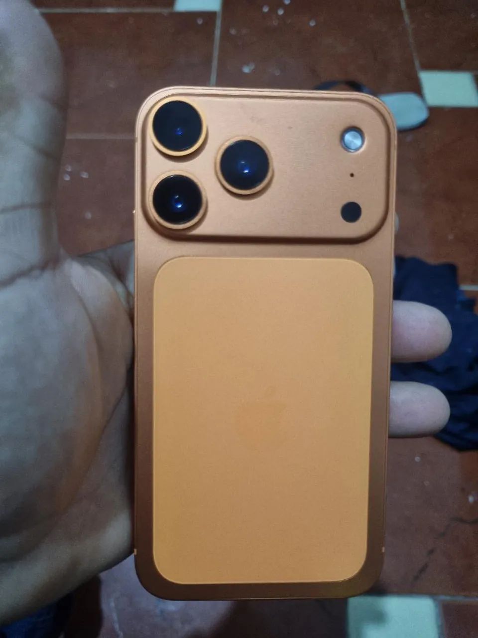 iPhone 11 sabor 17 pro 