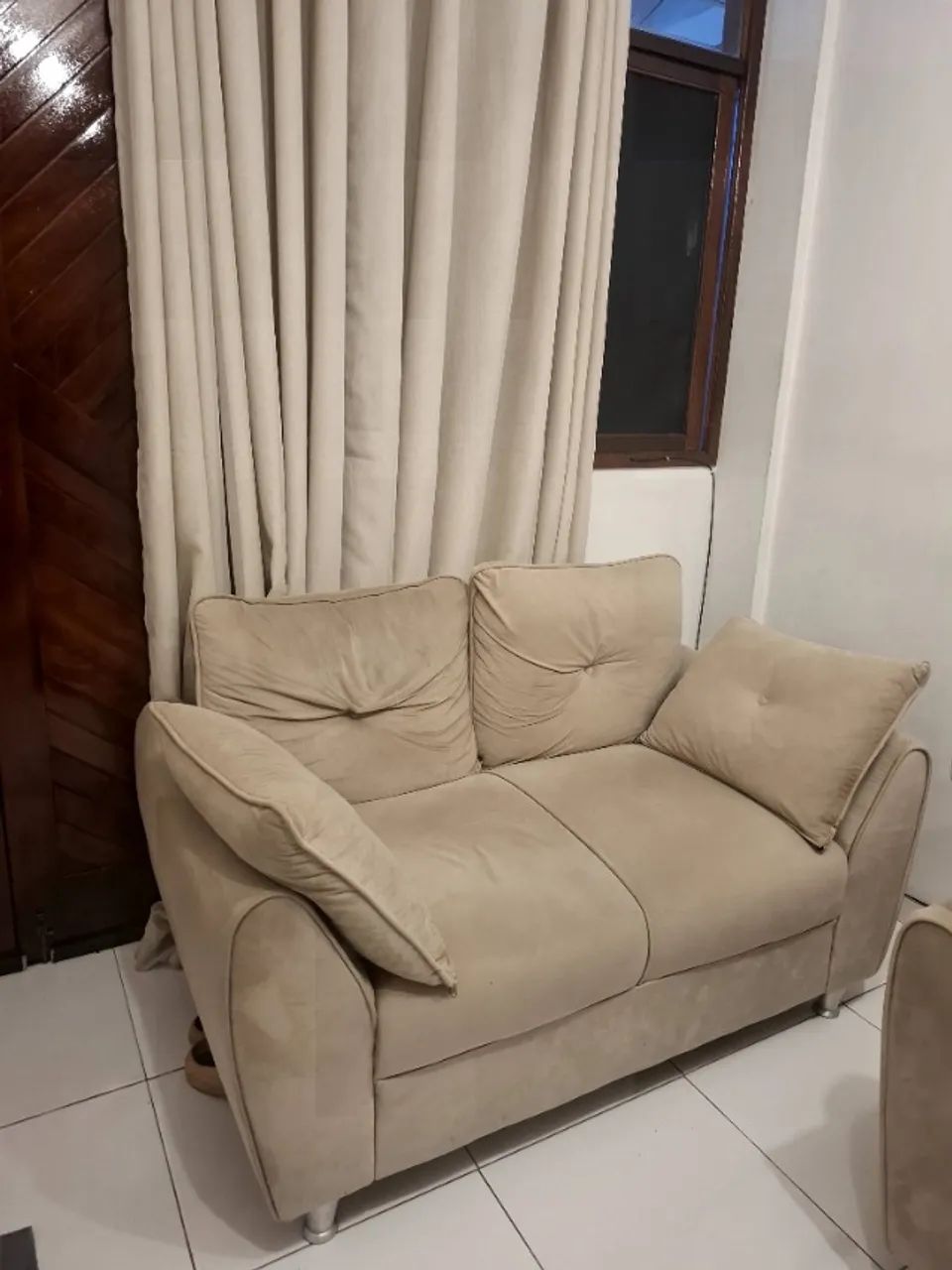 Sofá 2 e 3 lugares sem avarias  - Foto 4