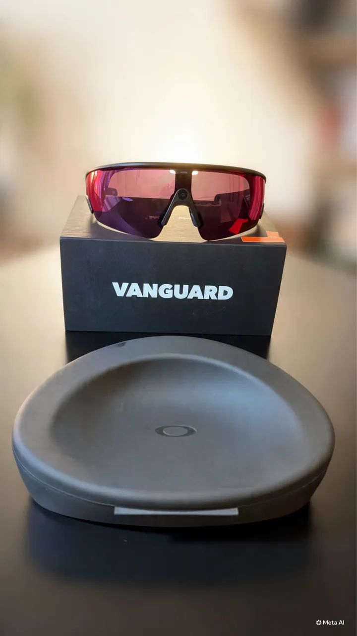     Oakley Meta Vanguard Smart Glasses Novo - OPORTUNIDADE 
