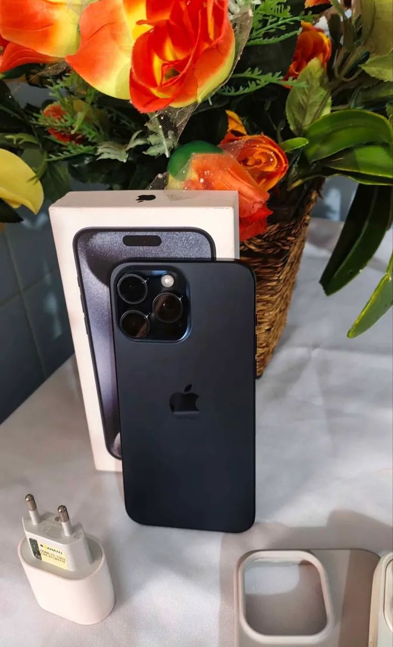 iPhone 15 Pro max Azul 1TB  - Foto 4