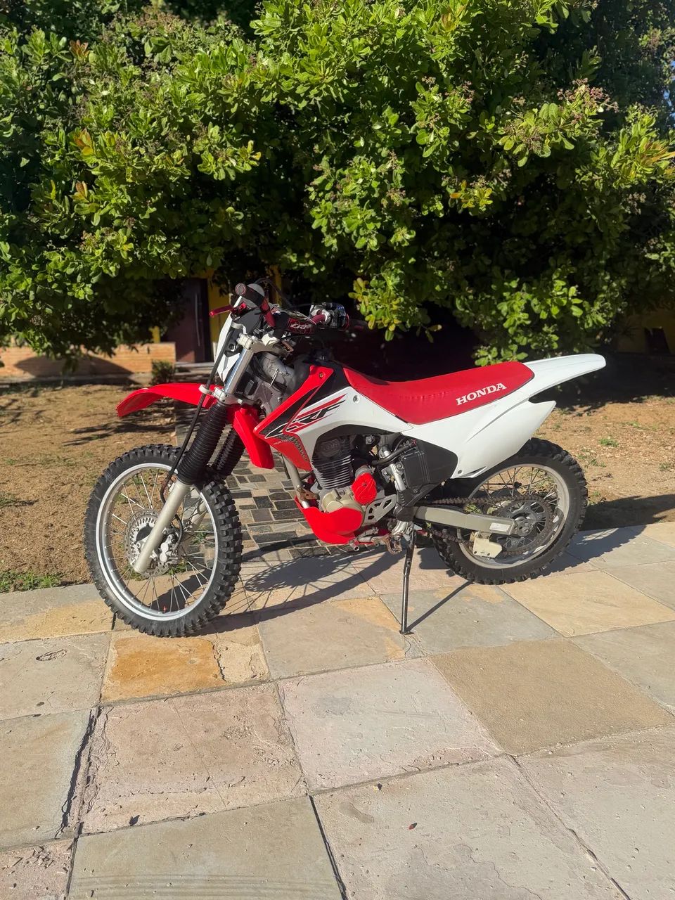 CRF 230 2017 quitada extra 