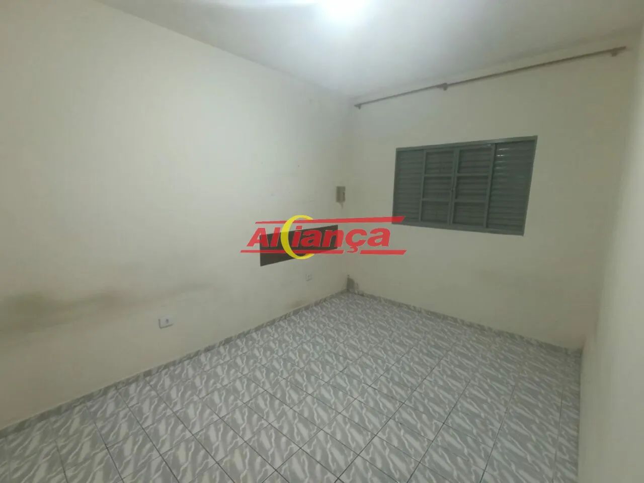 CASA 60m² - COM 2 QUARTOS PARA LOCAÇÃO NA VILA FLÓRIDA - Foto 2