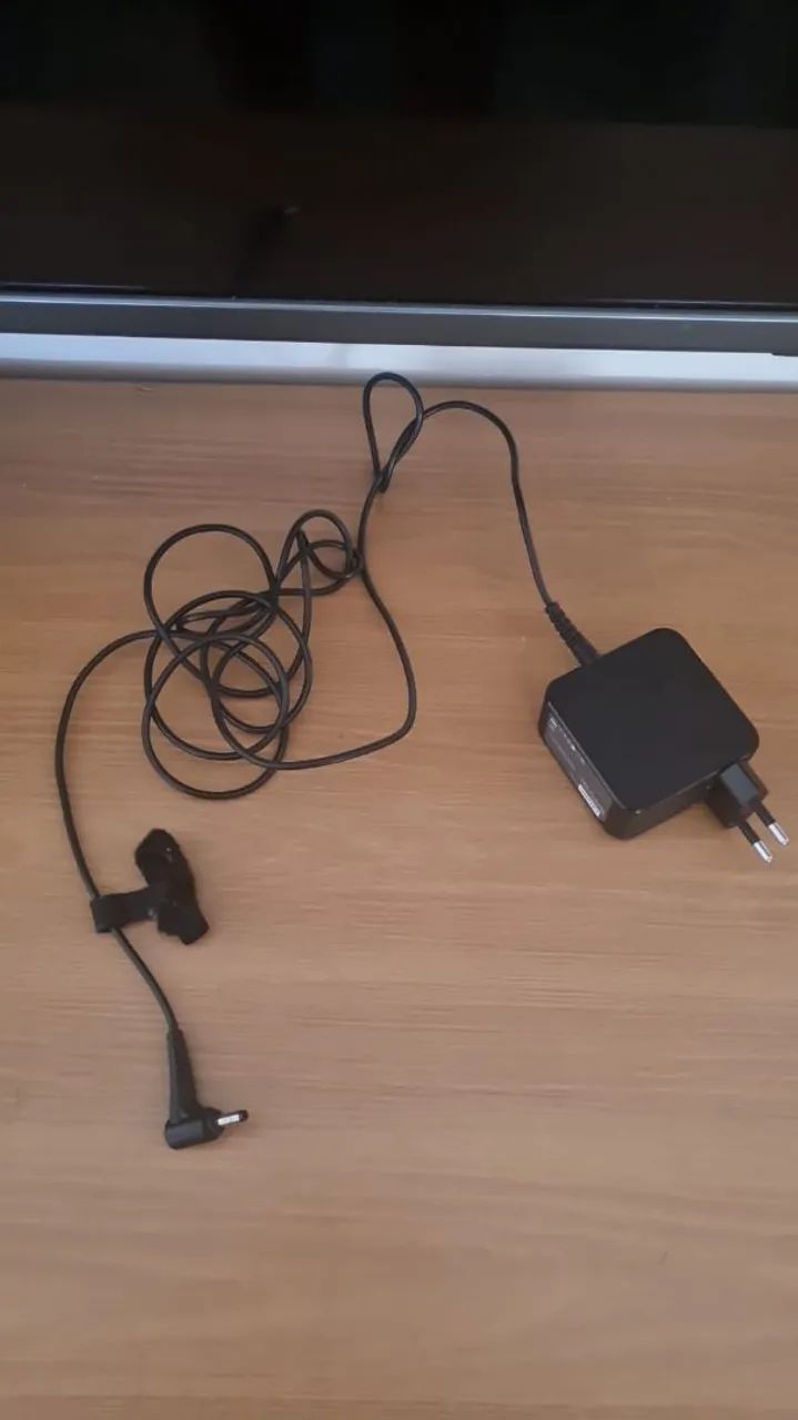 Notebook Lenovo  (PRECO NEGOCIAVEL) - Foto 3