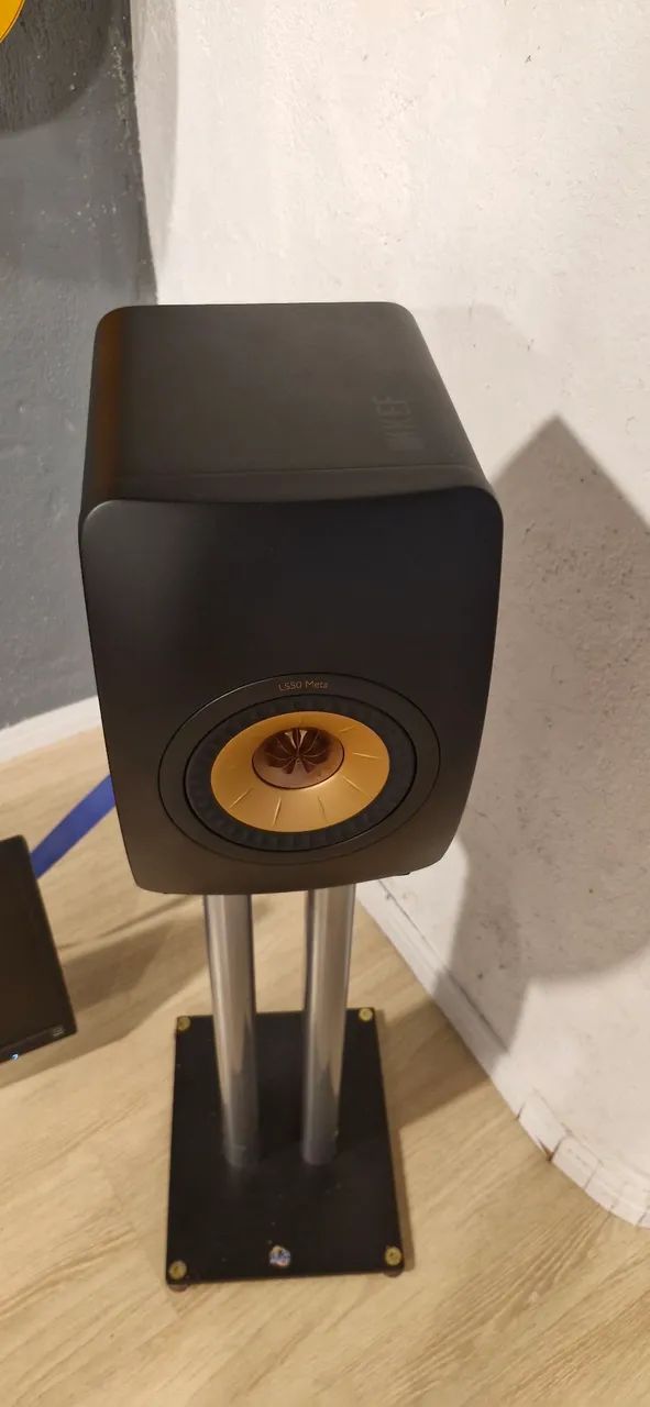 Par de Caixas Bookshelf KEF LS50 meta - Foto 3