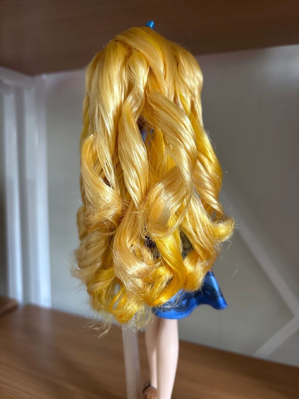Boneca Blondie Lockes - Ever After High  - Foto 3