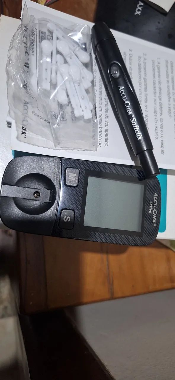 Medidor de glicose Accu check - Foto 3