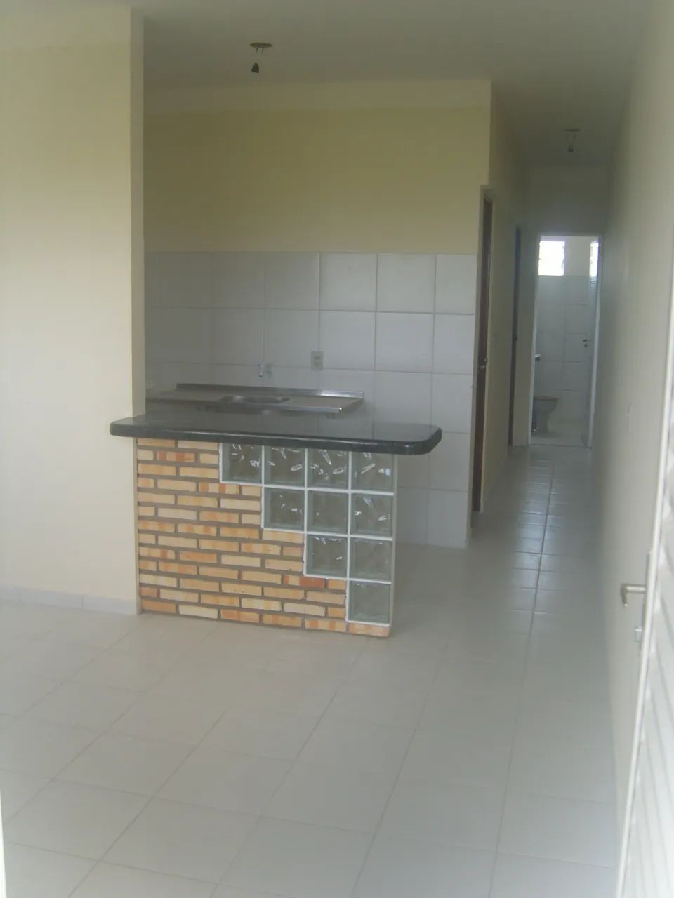 APTO 2 QUARTOS 750 REAIS