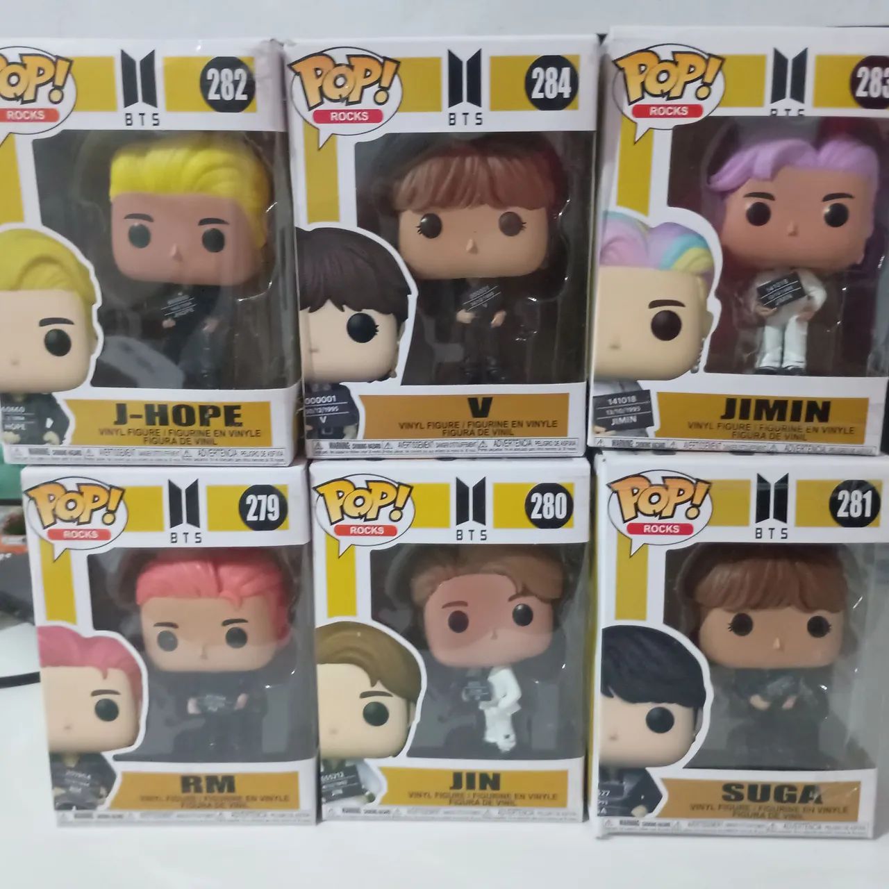 VENDO FUNKO POP BTS DYNAMITE - Foto 4