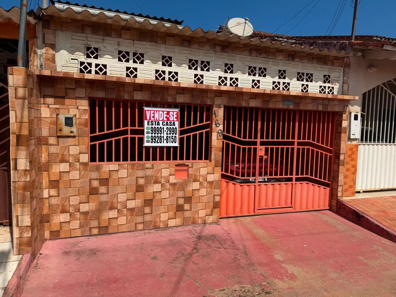 Vende-se casa no conjunto Rui Lino I