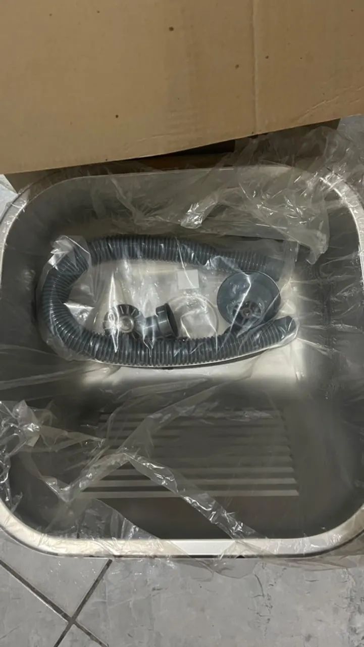 Cuba de inox lavanderia - R$100,00