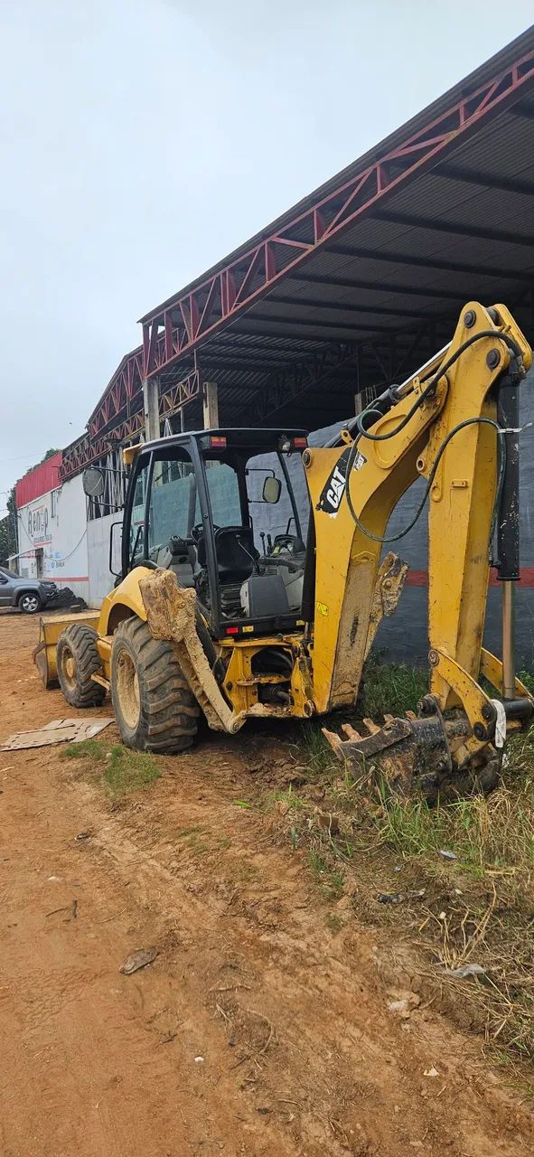 Retro Escavadeira CATERPILLAR 416E - Foto 3