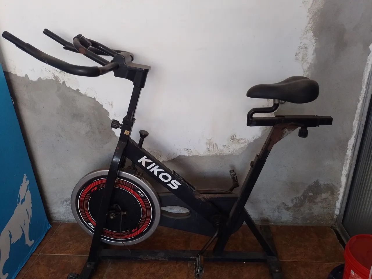Bicicleta de exercícios 