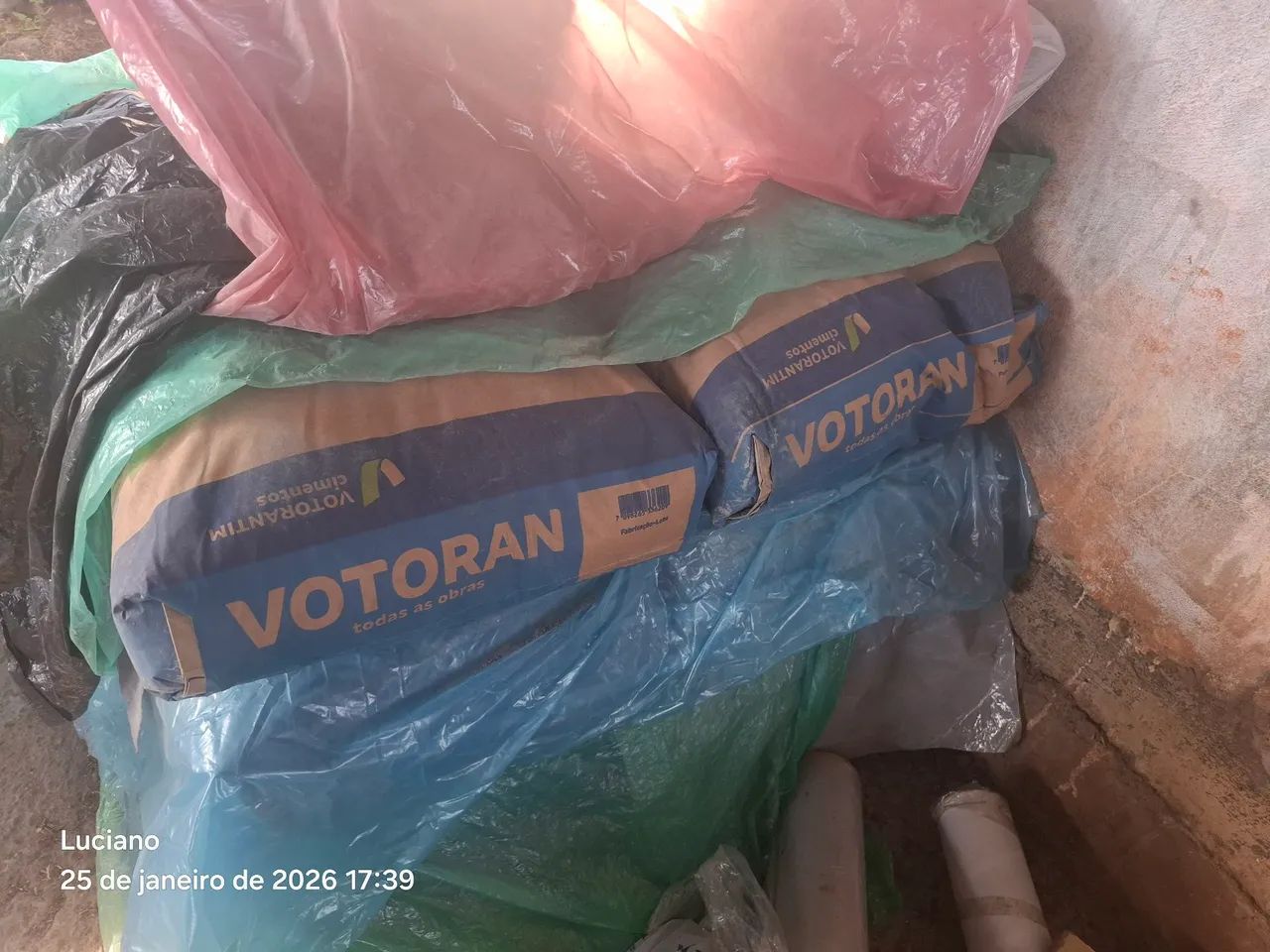 Saco de cimento65204306959747120