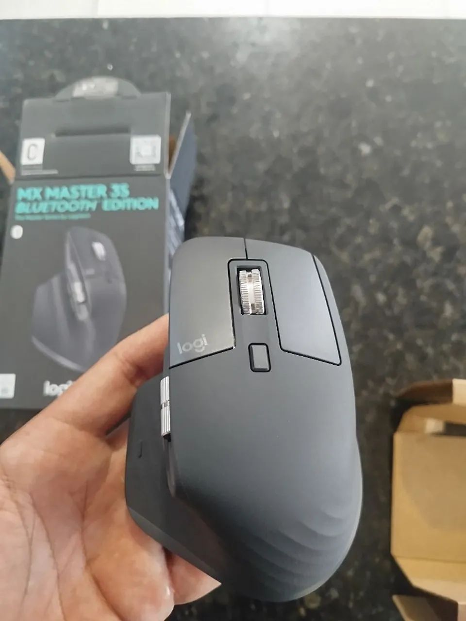 Mouse MX Master 3s bluetooth  - Foto 4