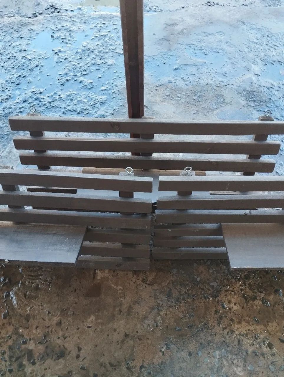 Mesa de parede, para bares, colocar plantas etc...