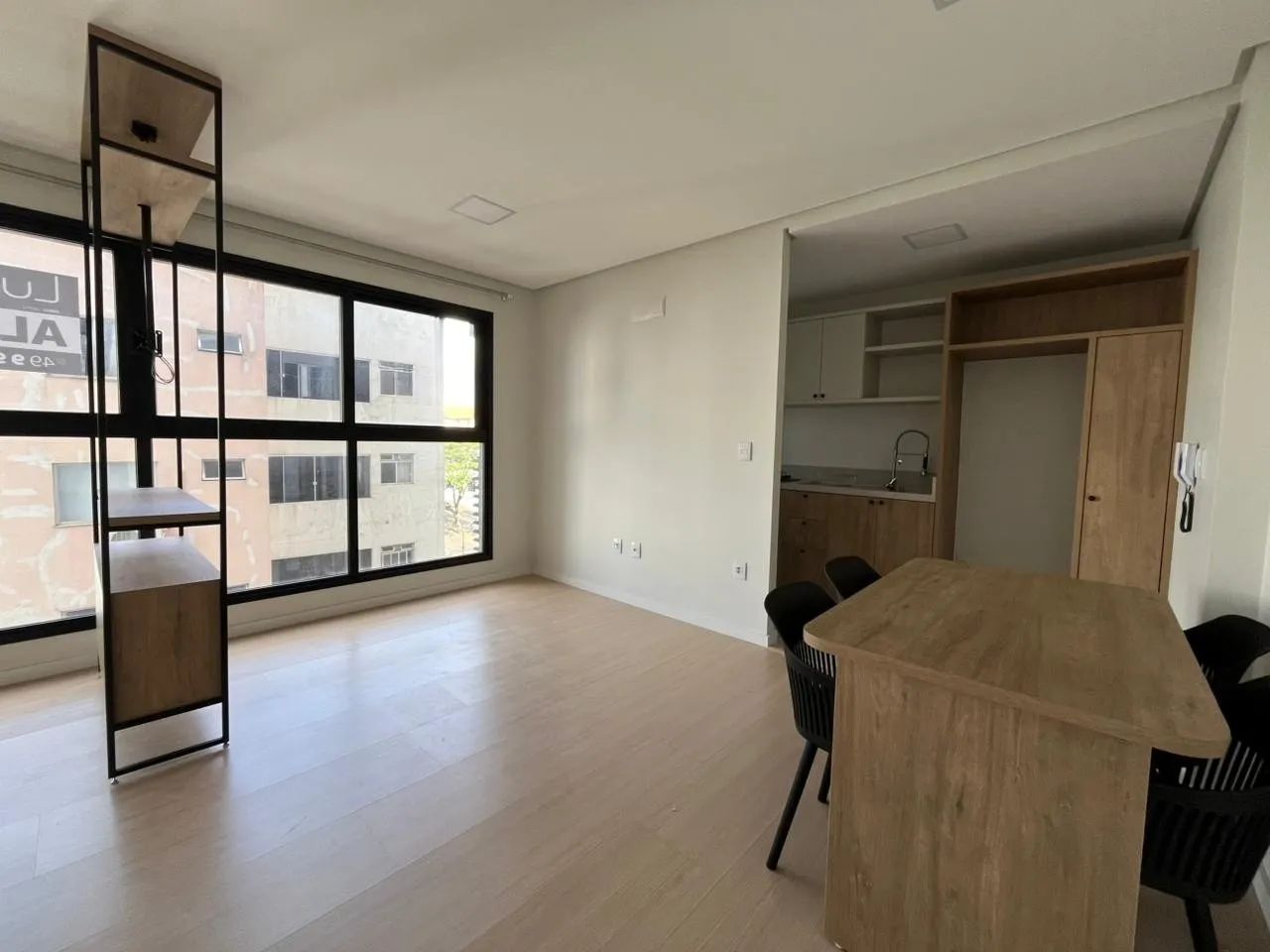 Studio semi mobiliado no Centro de Chapecó - Foto 2