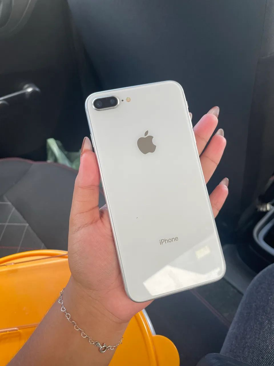iPhone 8 Plus 
