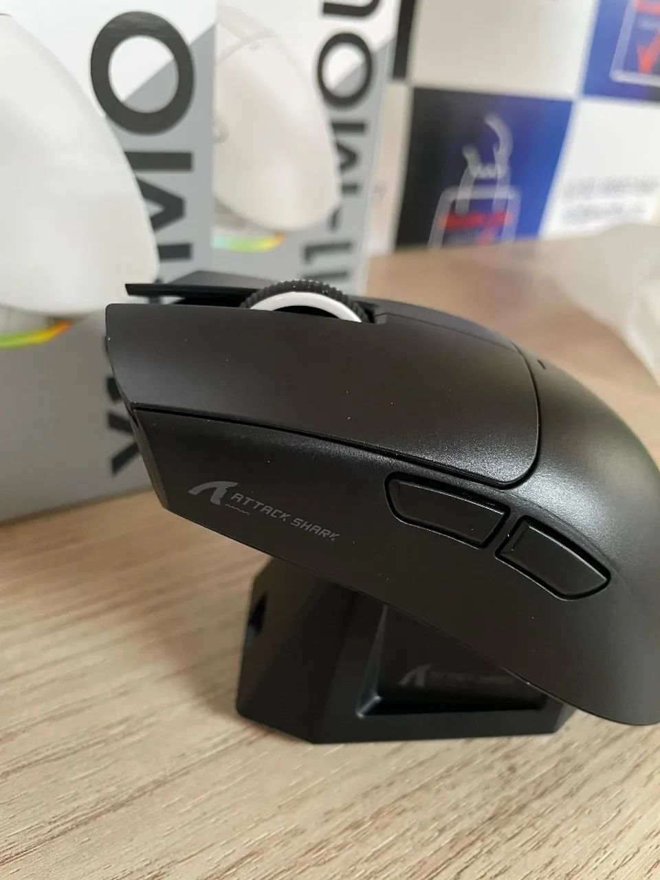 Mouse Gamer ATTACK SHARK X11 sem fio - Foto 2
