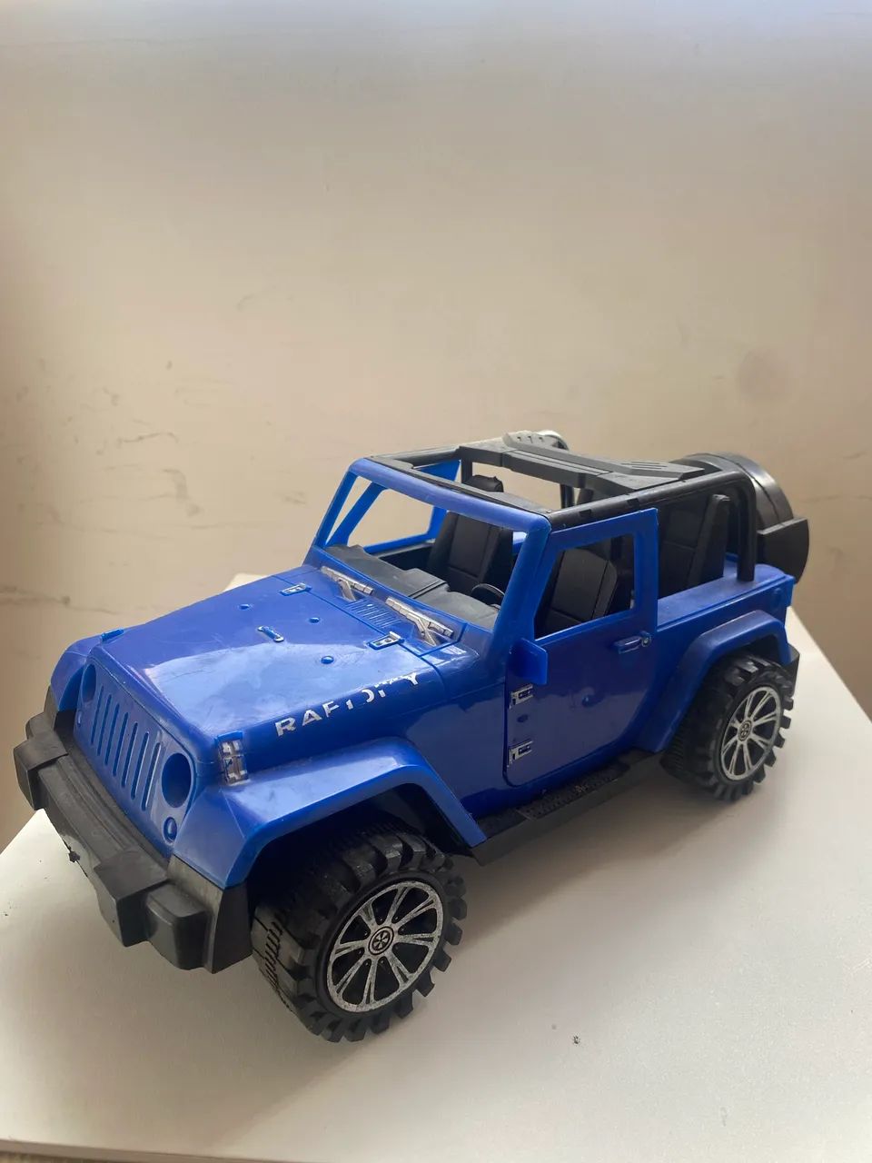 Carrinhos de brinquedo  - Foto 3