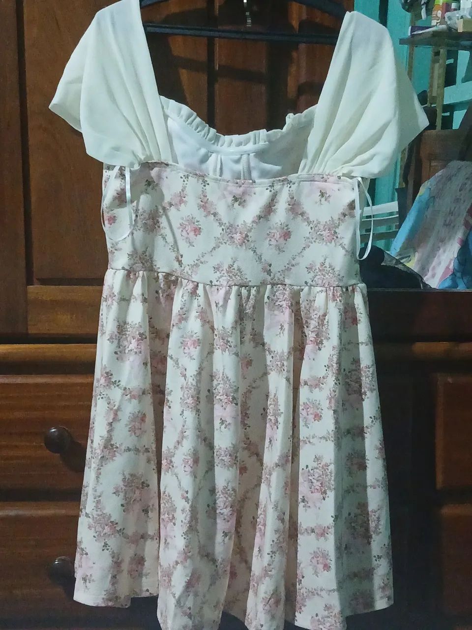 Vestido florido- tamanho L - Foto 3
