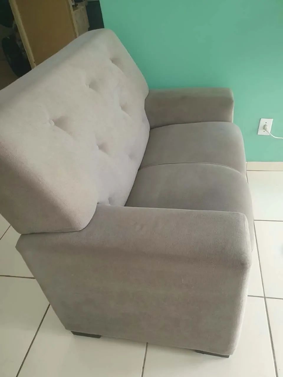 Vendo sofá de dois lugares - Foto 2