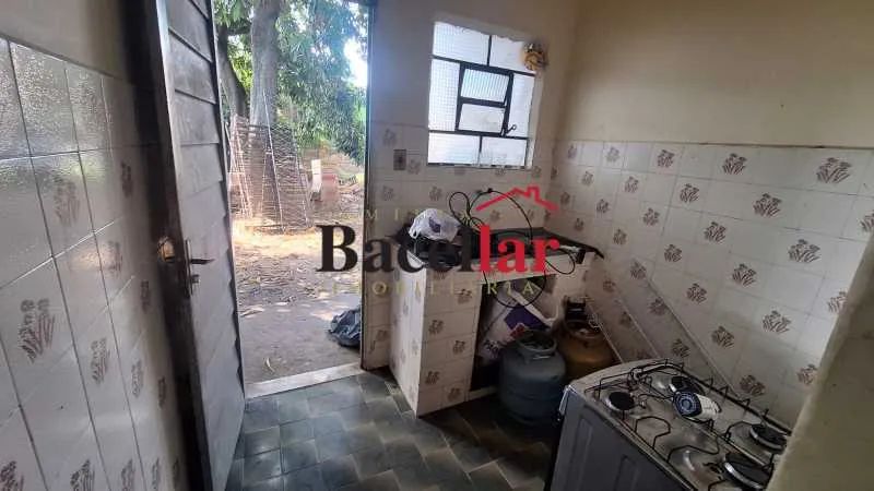 Terreno com duas casas na Pavuna - Foto 2