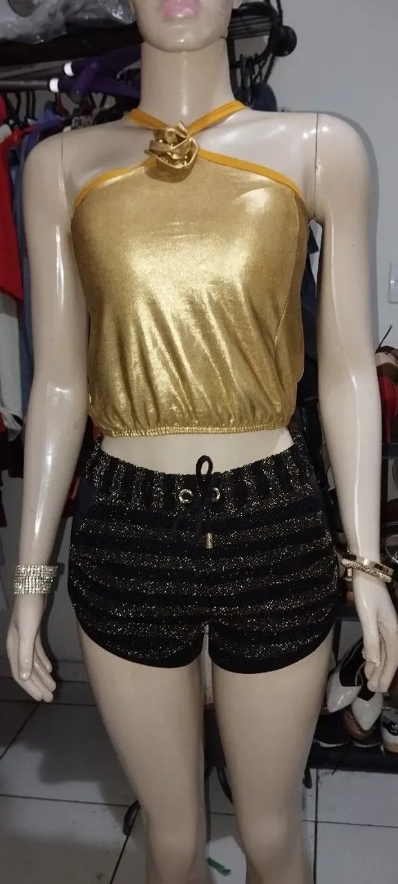 short e croped elegantes