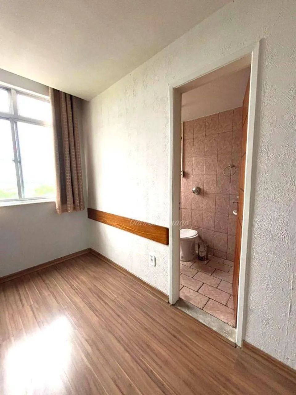 Sala Comercial na Rua Alfredo Backer - Foto 4