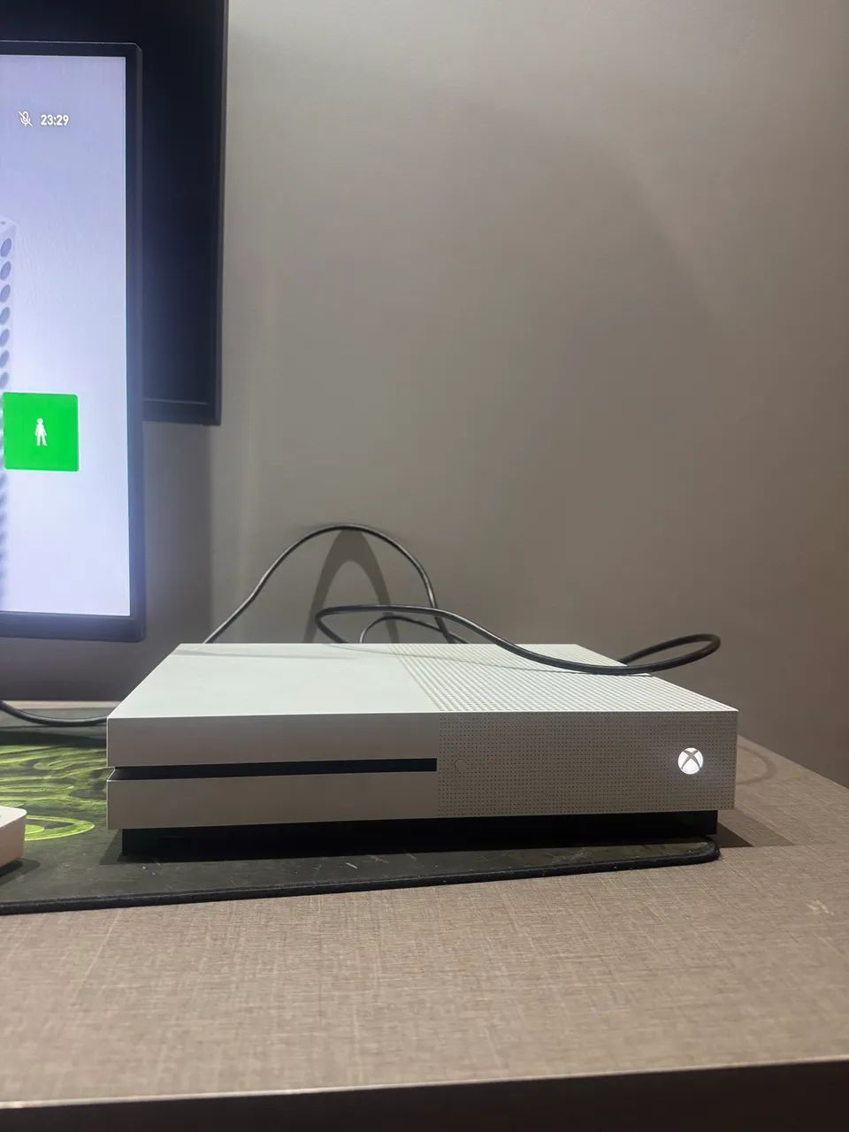 XBOX ONE S 1TB