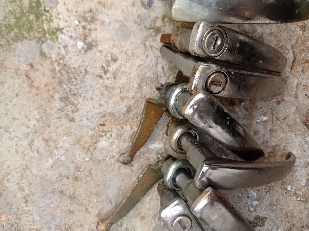 Maçanetas de carro antigo  - Foto 3