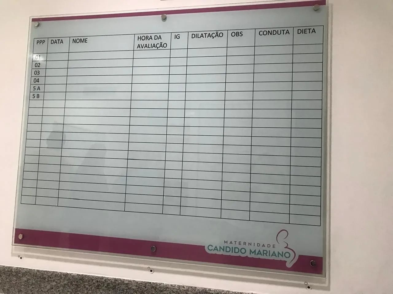Quadro de avisos recepção  - Foto 2