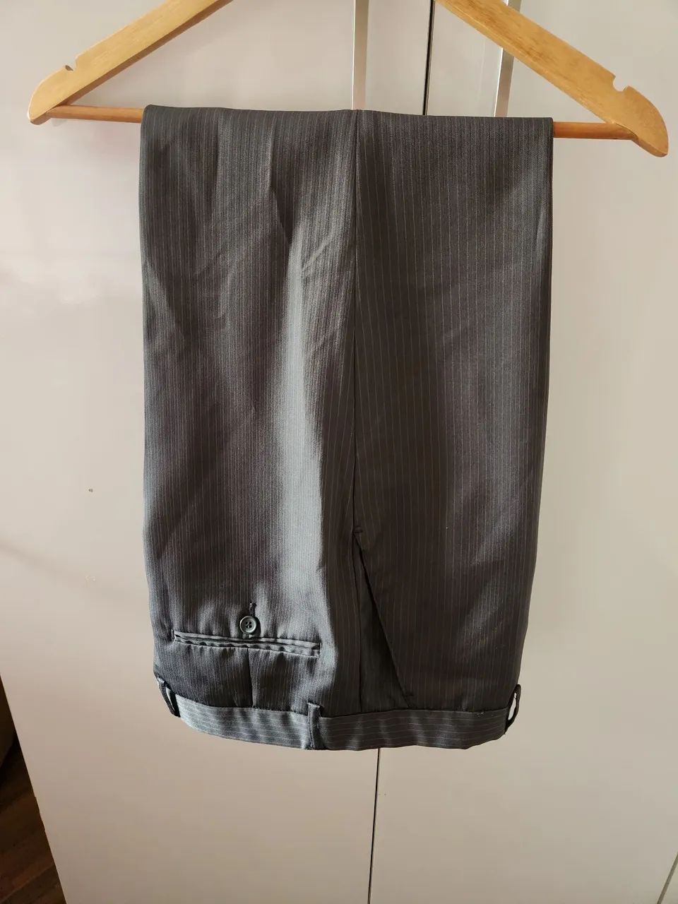 Terno cinza risca de giz - Foto 3