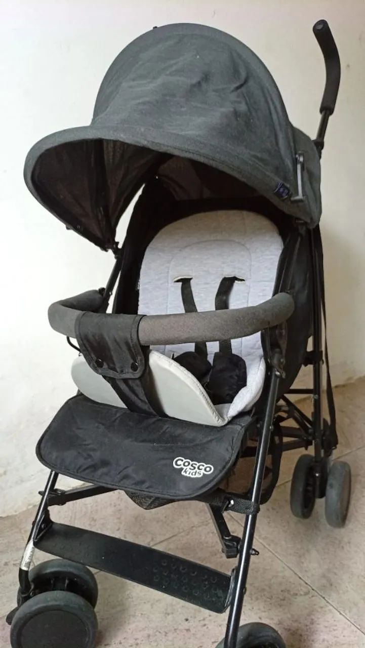 Carrinho de Bebê -  Cosco, preto mescla. - Foto 3
