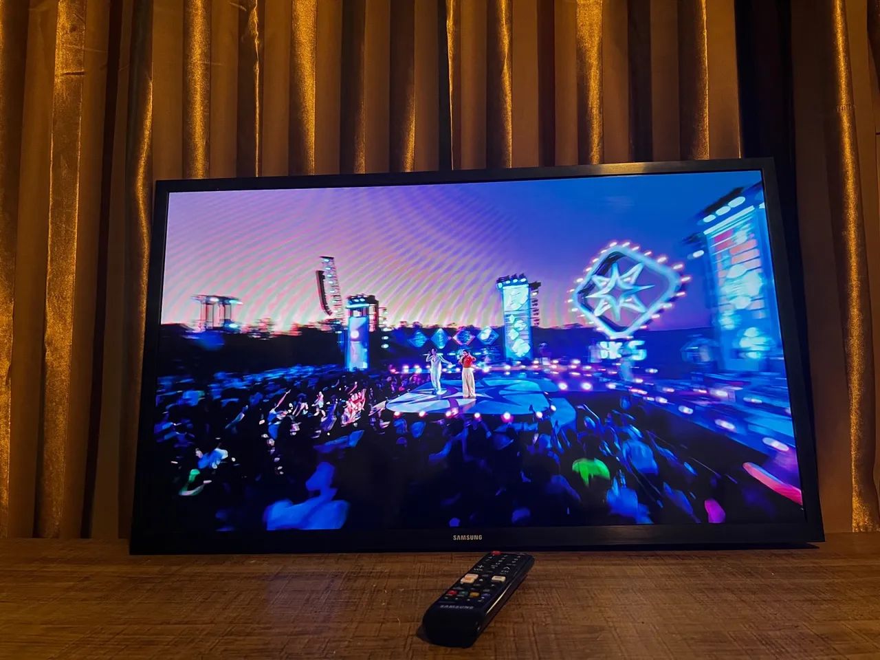 Smart TV Samsung 32 Polegadas Full HD Wi-Fi - Tudo Funcional - Foto 5