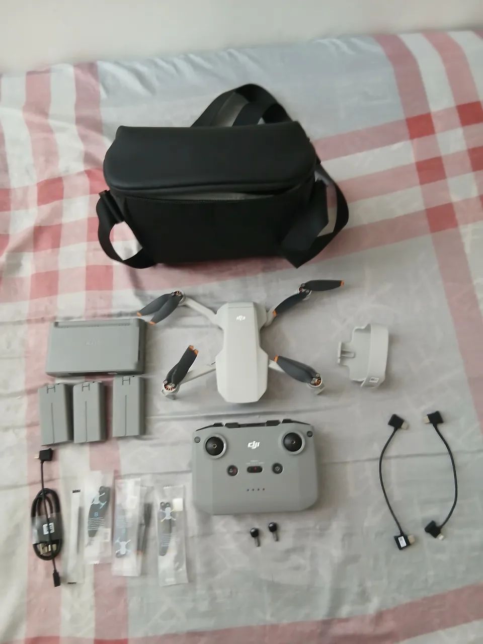 Drone DJI Mini 2 SE - Combo Fly More