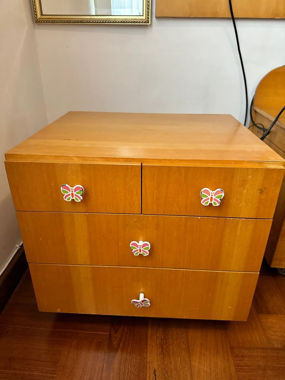 Mesa de cabeceira Infantil