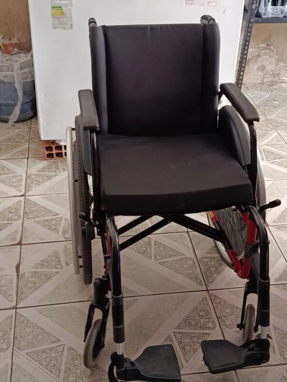 CADEIRA DE RODAS ORTOBRAS - Foto 2