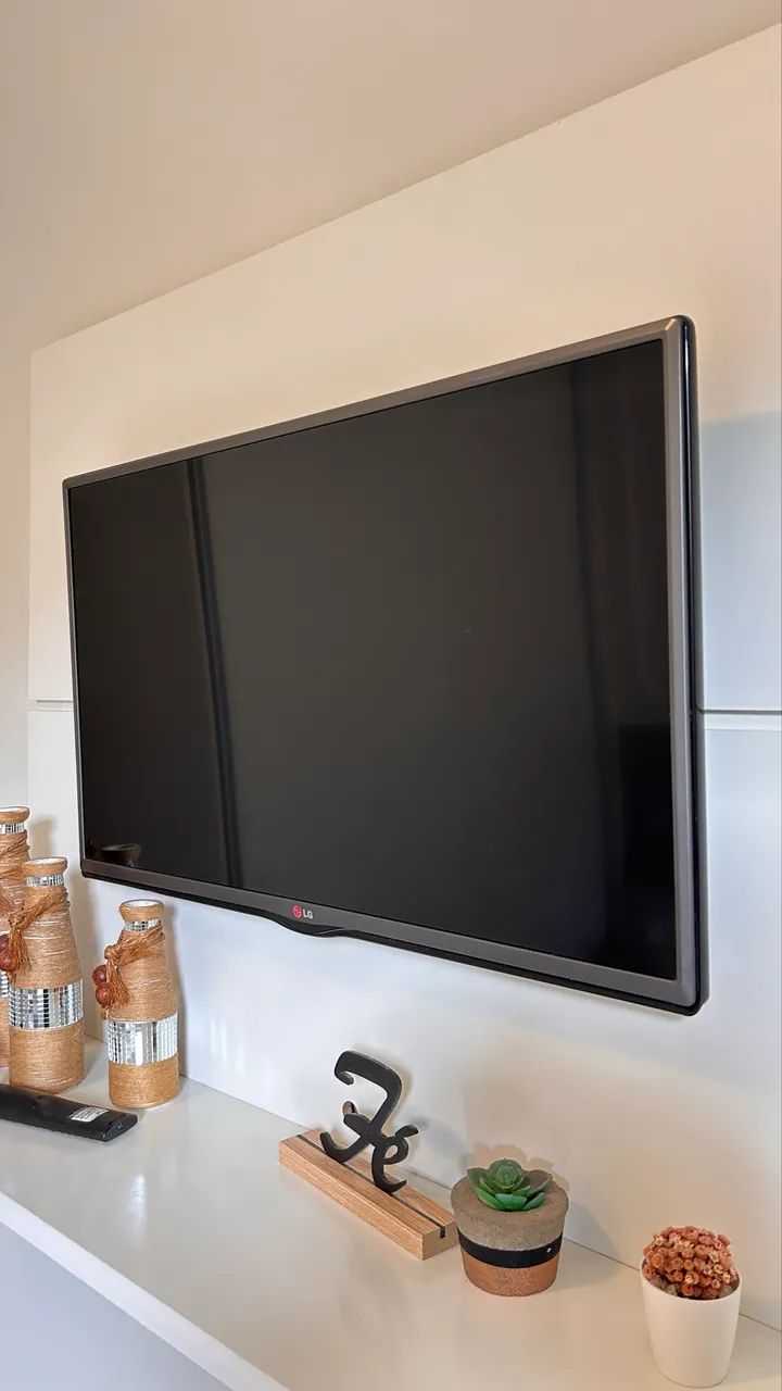 TV Lg 32 polegadas ( não é Smart)