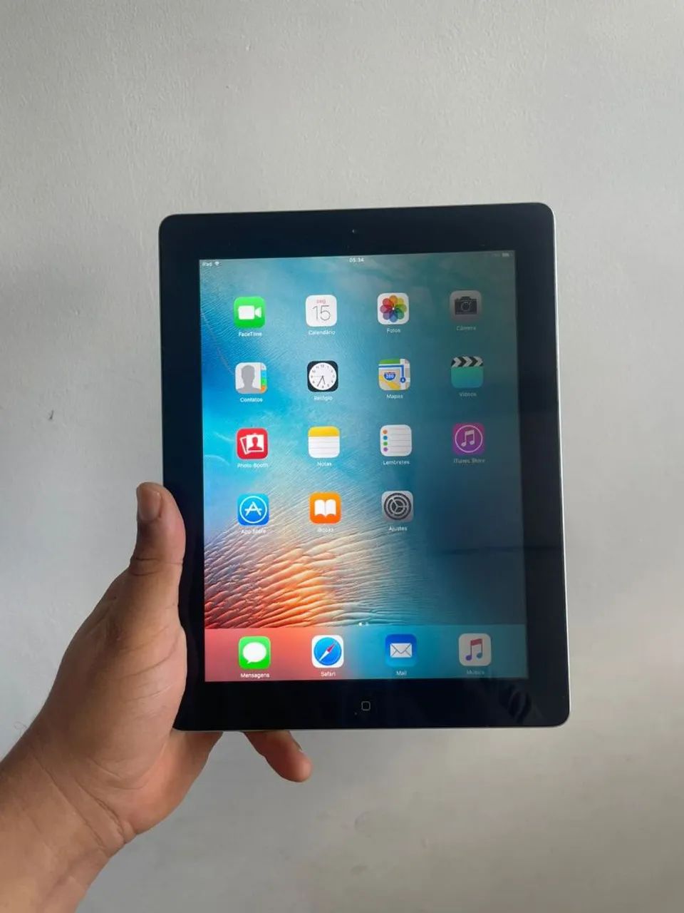 Ipad Novo, com caixa e acessórios - 128 gb - 700 facilito cartão  - Foto 3