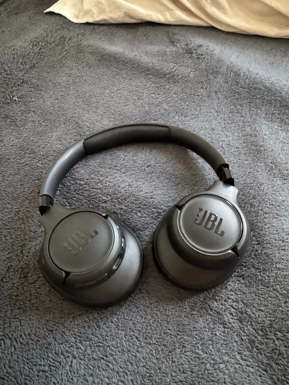JBL tune 730bt