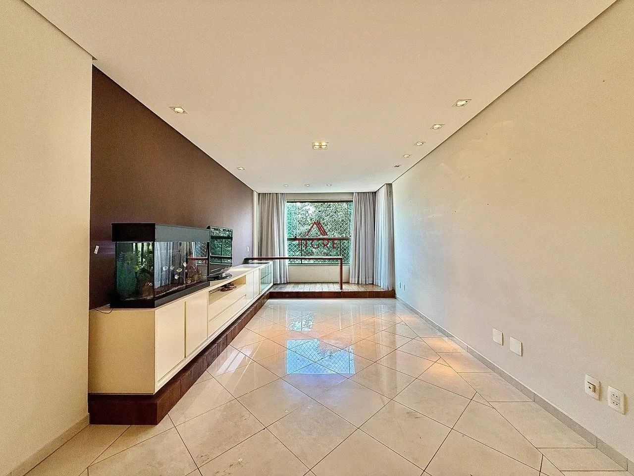 Apartamento com 4 Quartos à Venda, 97m² - Foto 2