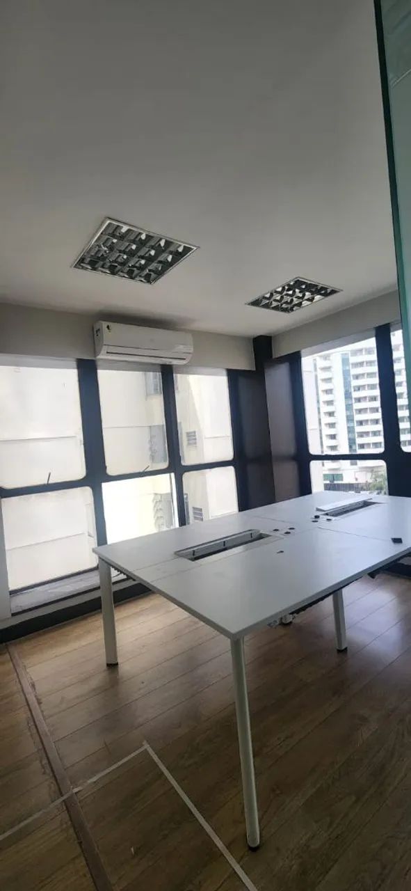 Mesa multifuncional 4 estações de trabalho.65181961339266120