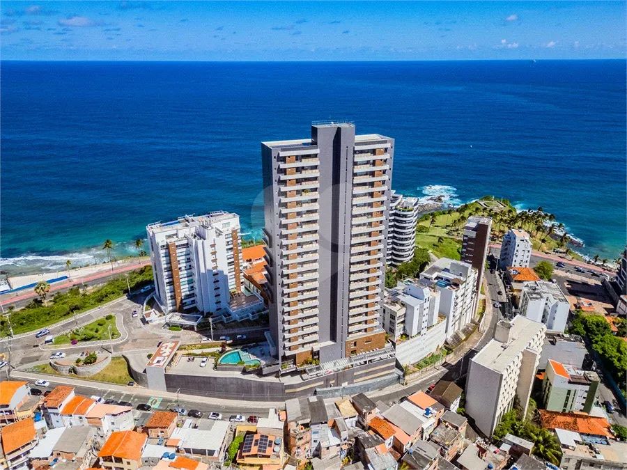 Apartamento com 4 quartos à venda em Barra - BA